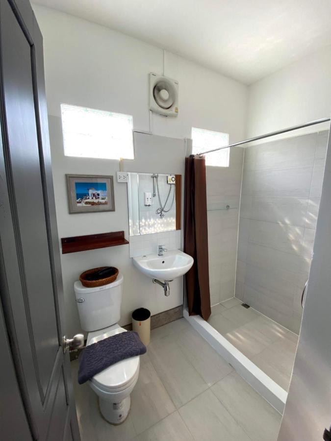 Patuxay Place Vientiane Bagian luar foto